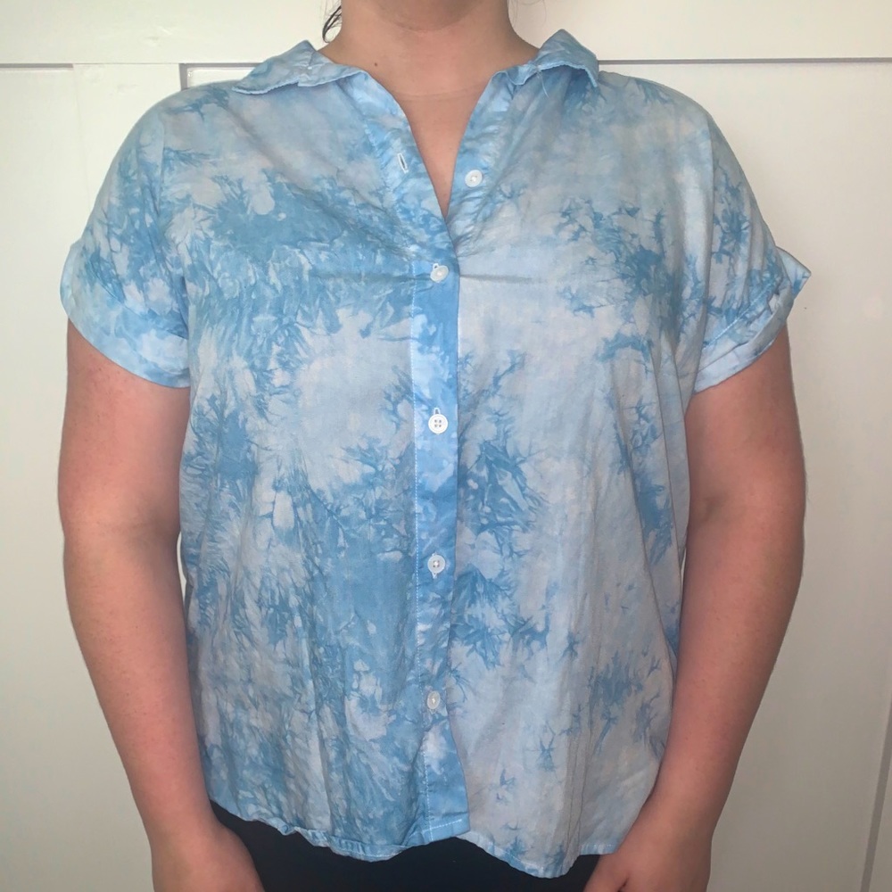 Thread + Supply Blue Splash Dye Button Down